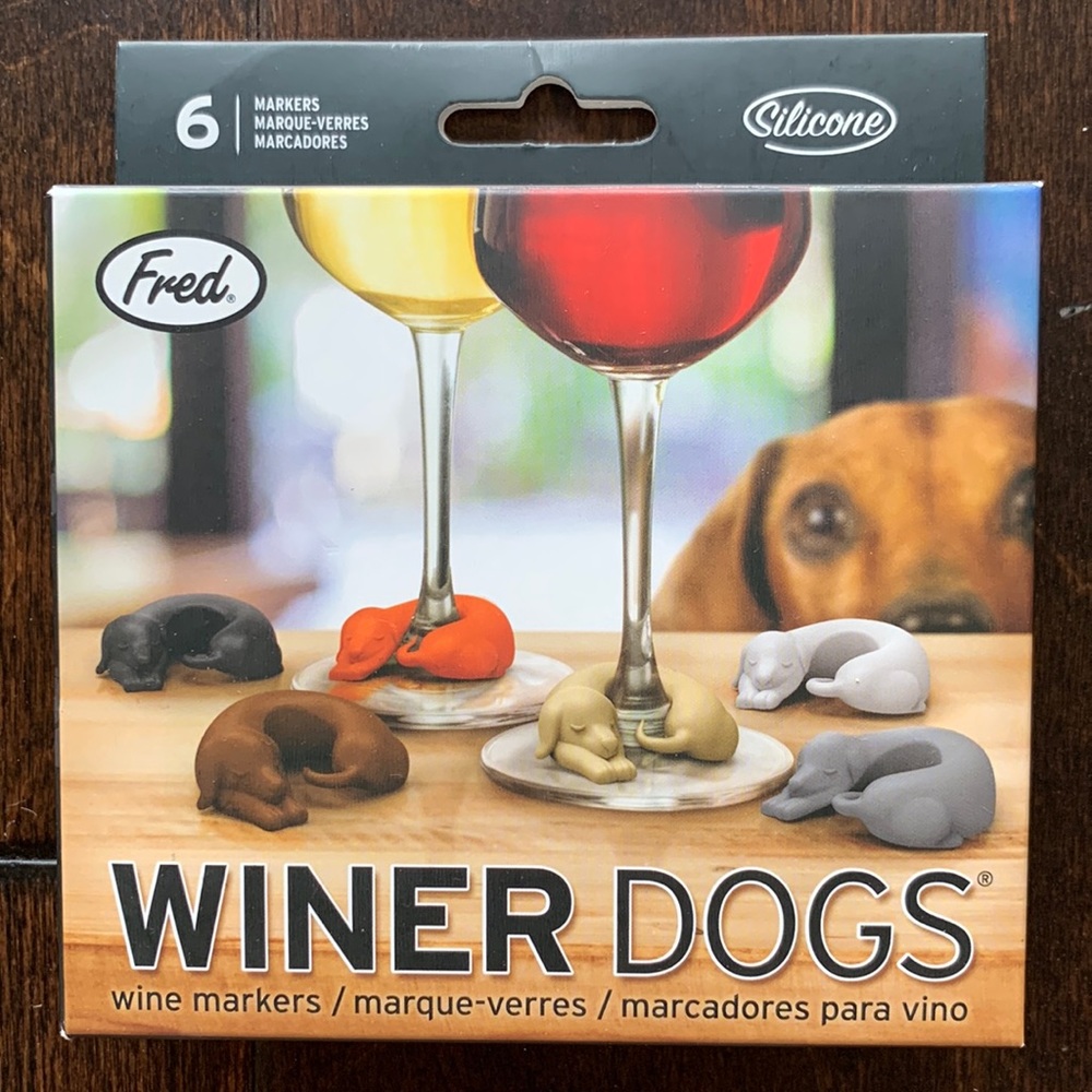 NIB Silicone Dachshund Wine Glass Markers